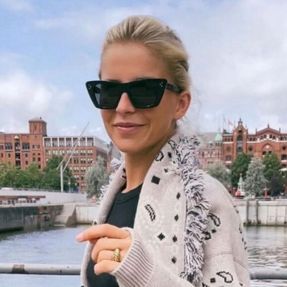 Celine CL40187I 25A Sunglasses White Cat Eye Frame, Grey Lenses - Picture 5 of 12